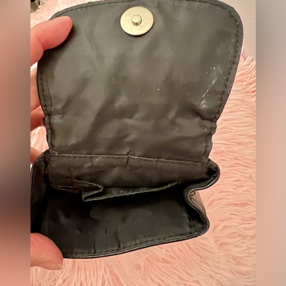 Lil Black Leather Purse - Picture 3 of 5